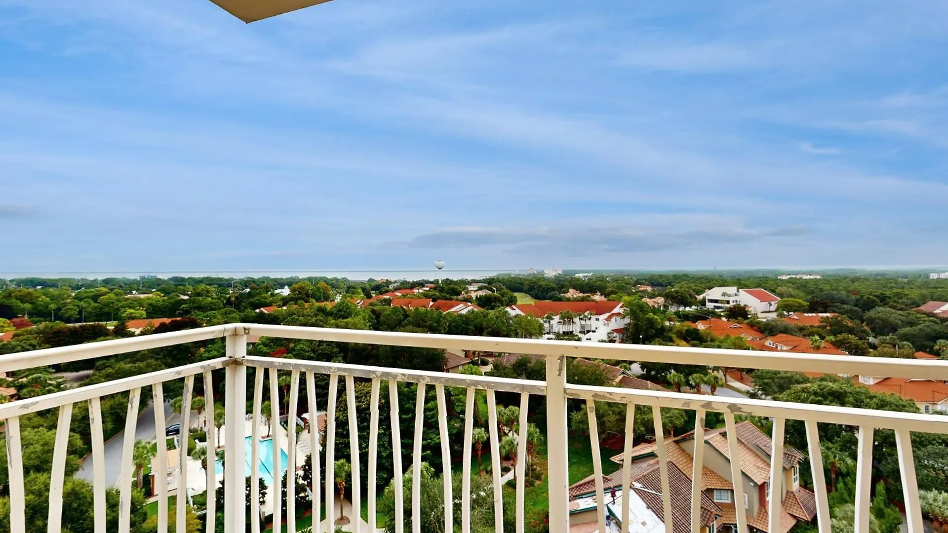 Luau 7010 Apartment Destin United States